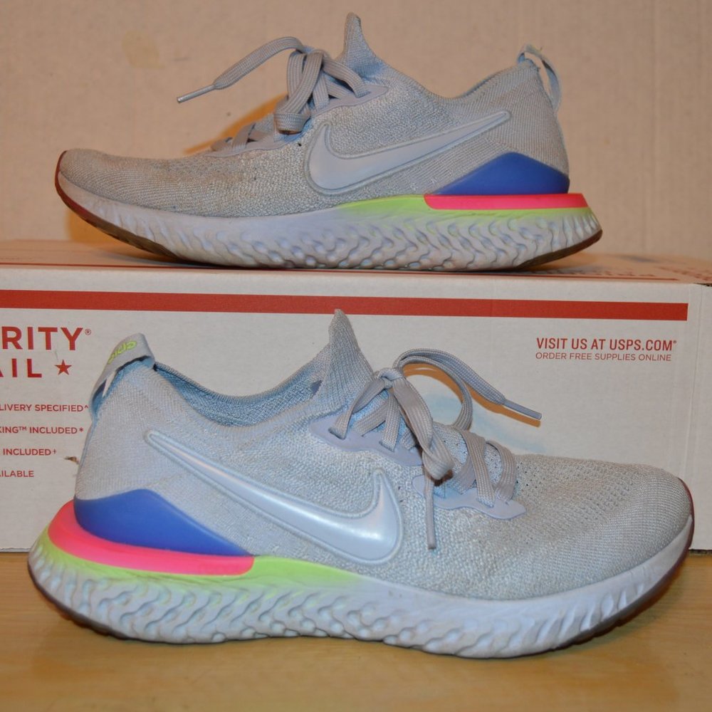 Womens Nike Epic React neutral running shoes sz 9